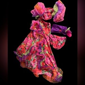 Showgirl or Carmen Miranda Style Costume - perfect for Halloween